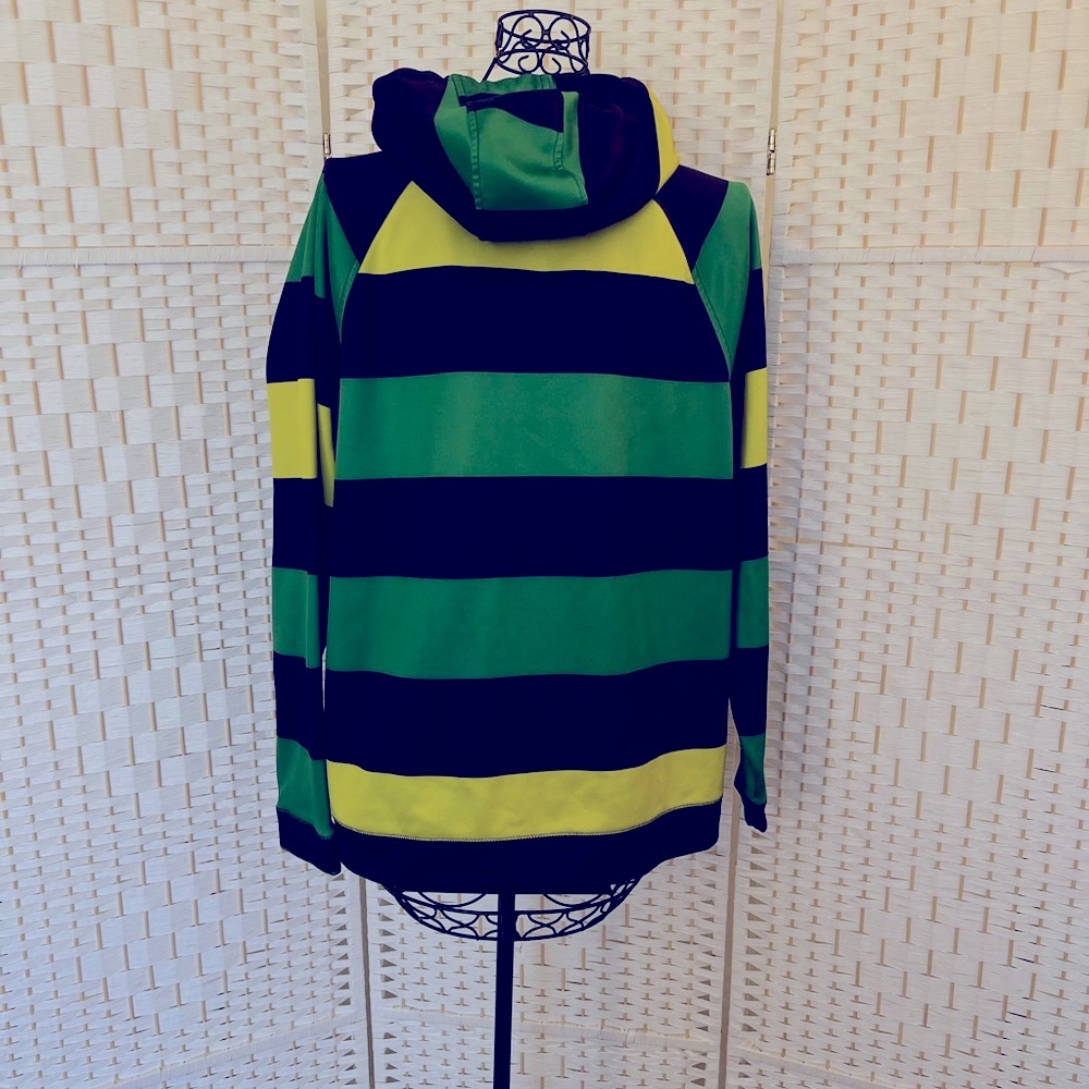 ✅ Burton Boys Snowboard/Ski Hoodie) boys size: XL - Picture 5 of 9